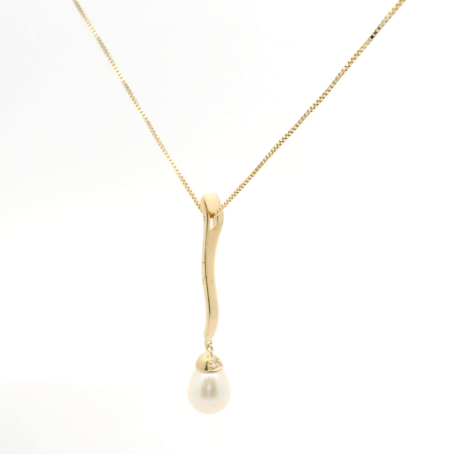 Pearl Motion Necklace 1410832