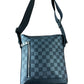 Louis Vuitton - Discovery Messenger Bag in Damier Graphite 0452677