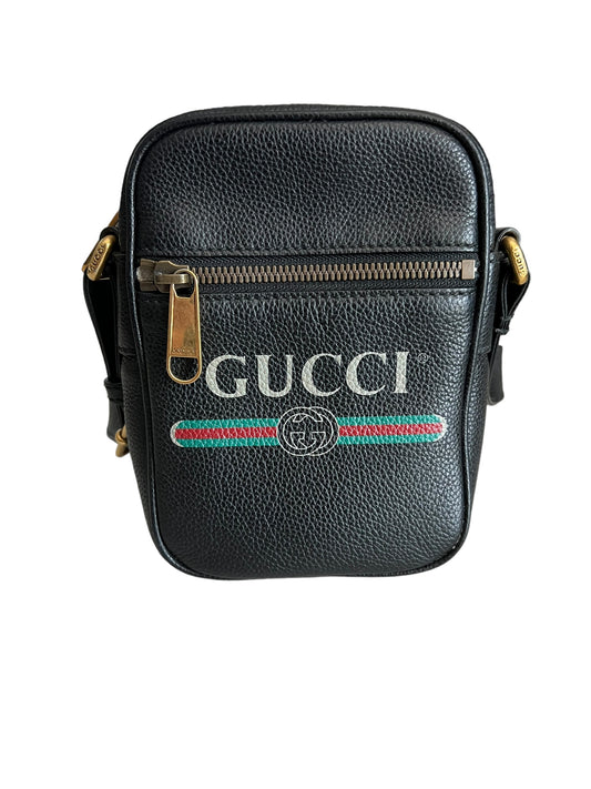 Gucci - Logoed Messenger in Black 0243753