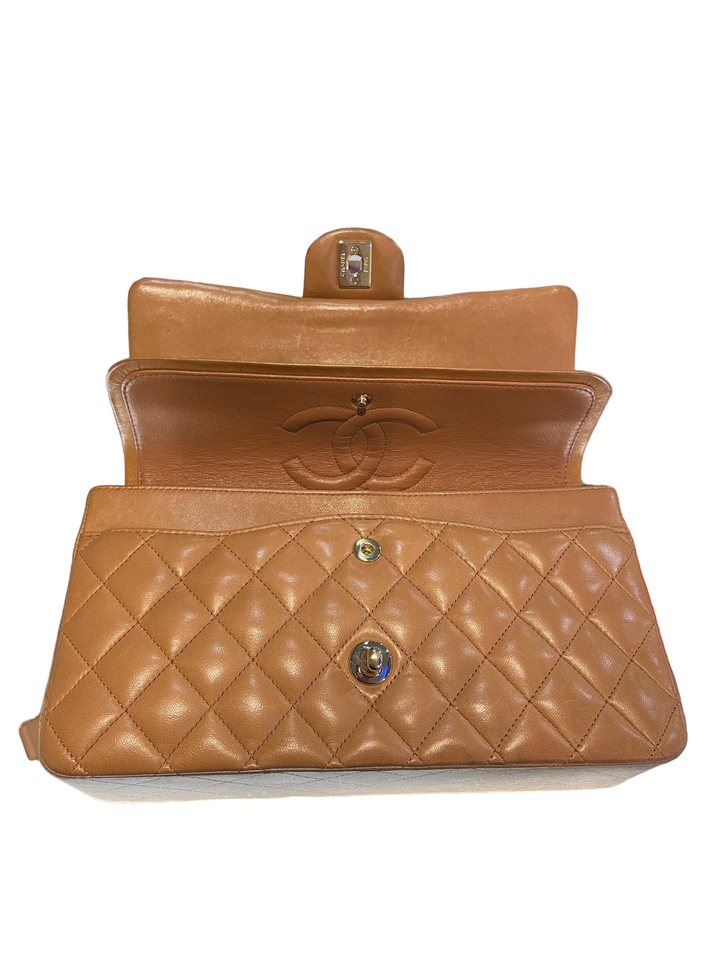 Chanel - Double Flap in Quilted Lambskin in Dark Tan 1401911