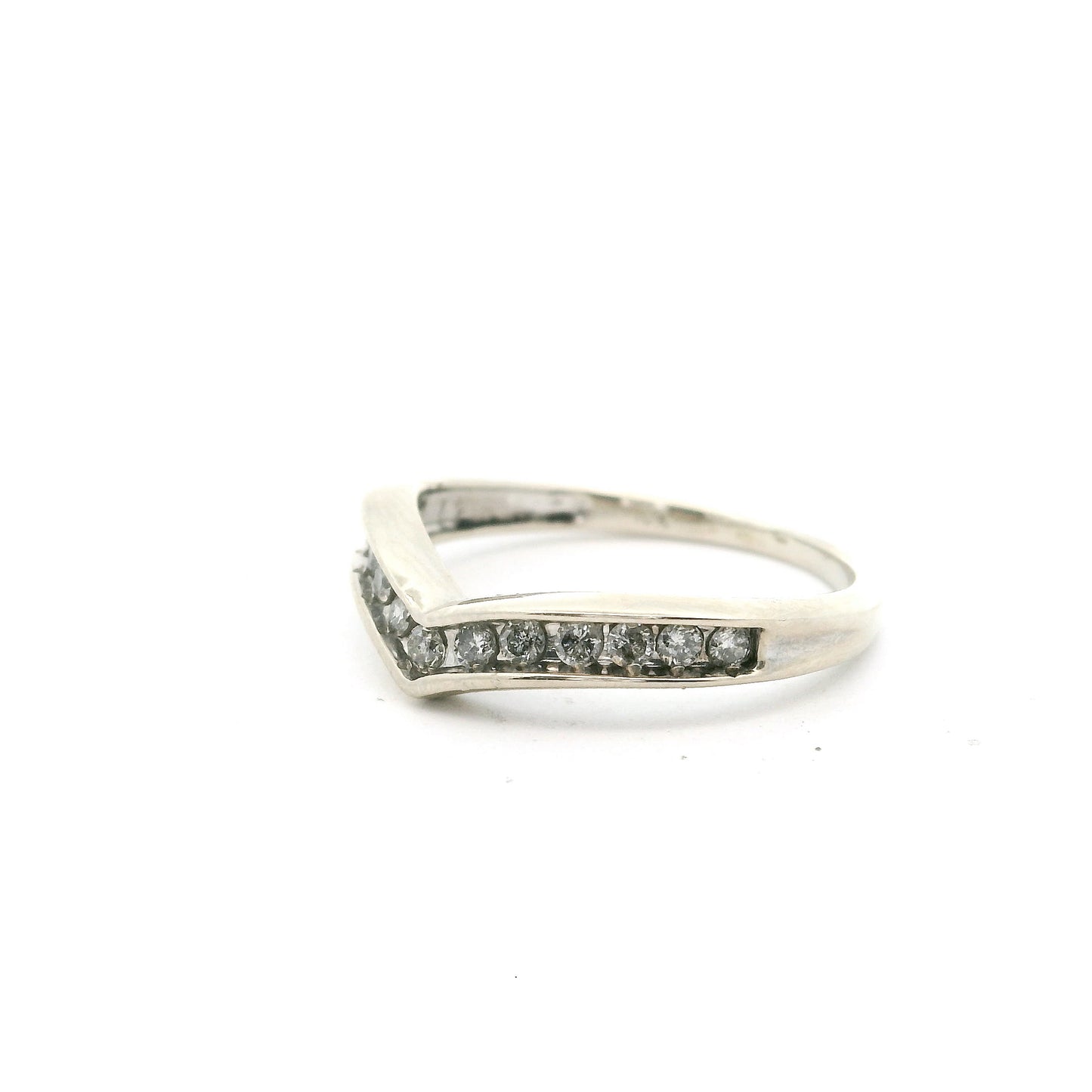 Dressed In White Stackable V Ring Size 6 0458409
